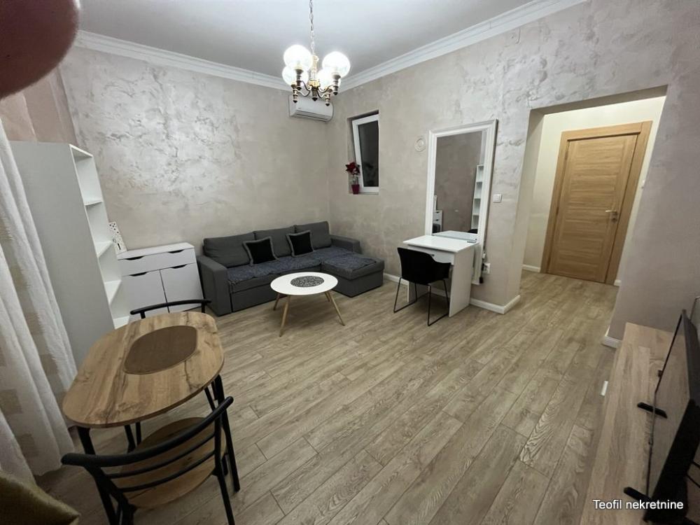 Stan na prodaju u Beogradu, Vukov spomenik, dvosoban, 43m2, cena 128000 evra