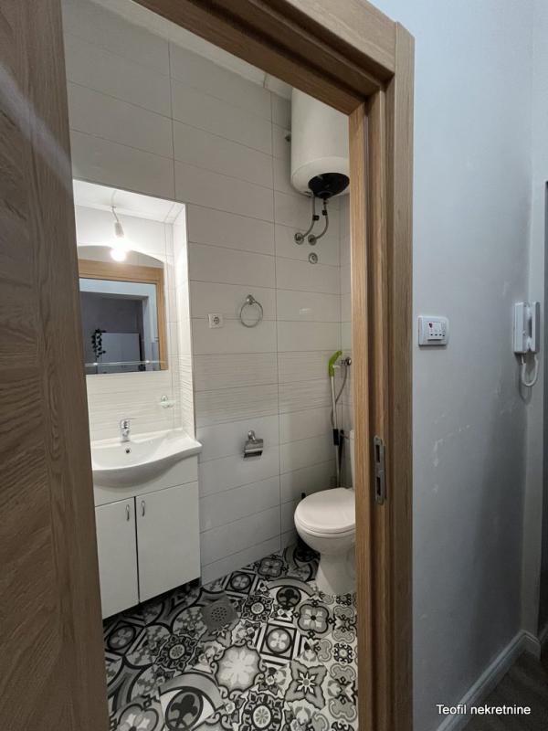 Stan na prodaju u Beogradu, Vukov spomenik, dvosoban, 43m2, cena 128000 evra