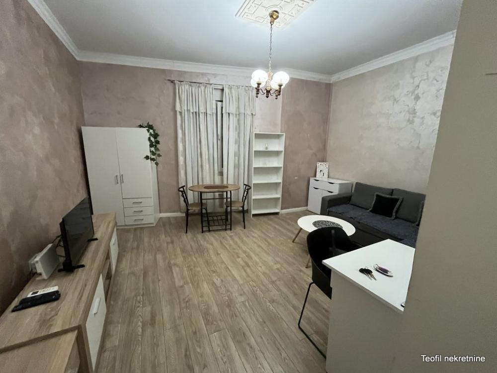 Stan na prodaju u Beogradu, Vukov spomenik, dvosoban, 43m2, cena 128000 evra