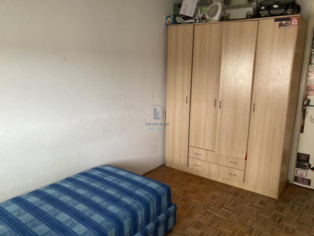 Stan na prodaju u Beogradu, Novi Beograd blok 61, cetvorosoban, 100m2, cena 249000 evra