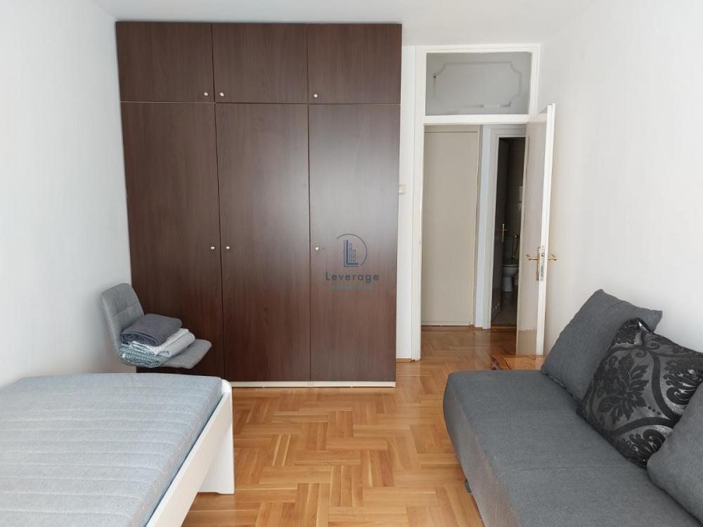 Stan na prodaju u Beogradu, Vračar (Hram), trosoban, 85m2, cena 384000 evra