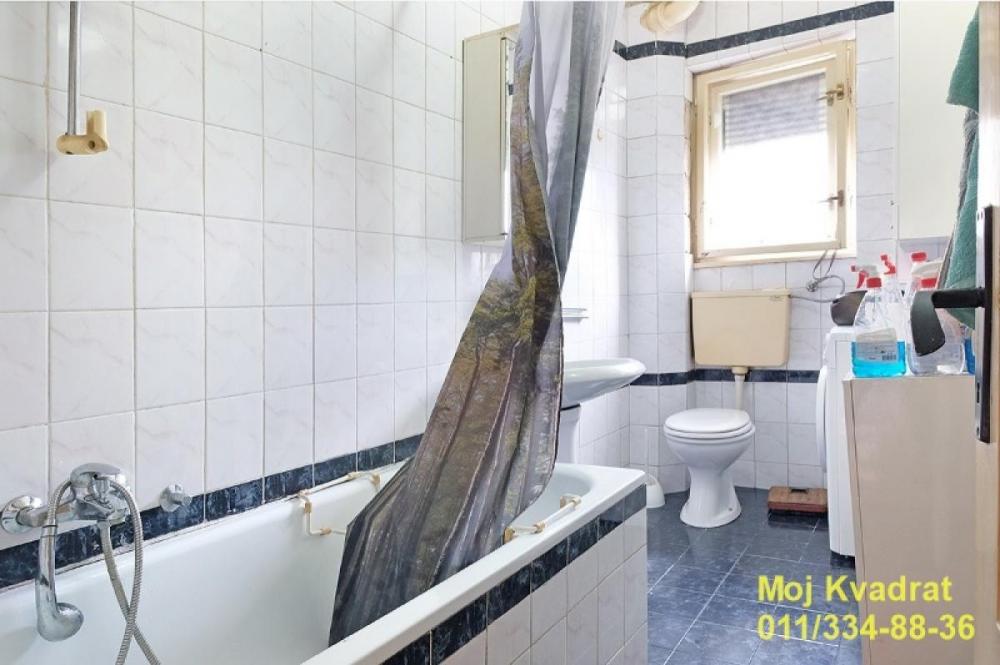 Stan na prodaju u Beogradu, Pašino brdo, dvosoban, 72m2, cena 199000 evra