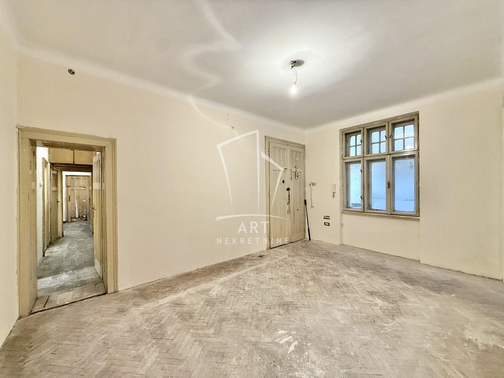 Stan na prodaju u Beogradu, Stari grad, trosoban, 91m2, cena 380000 evra