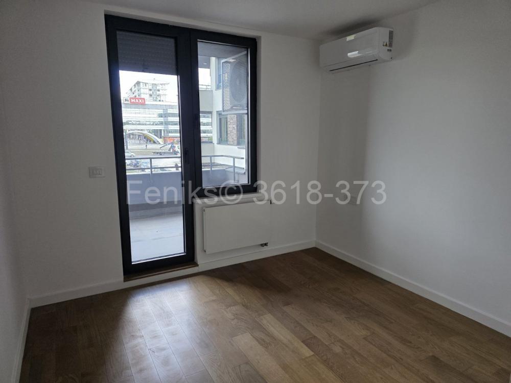 Stan na prodaju u Beogradu, Novi Beograd blok 67A (Belvile), dvosoban, 53m2, cena 213000 evra
