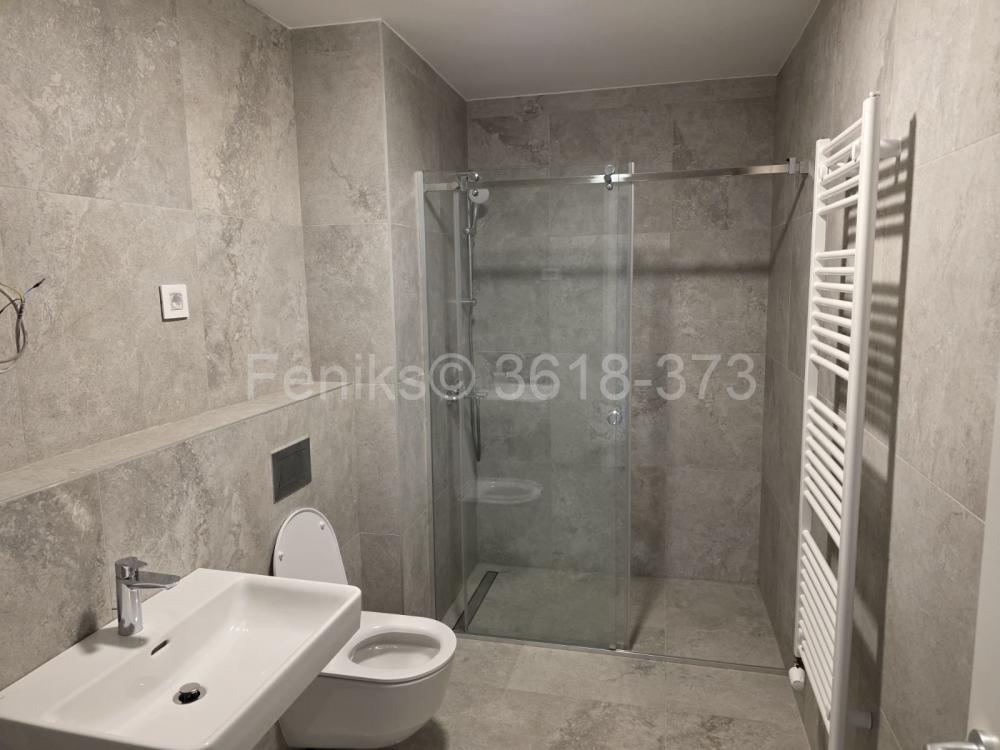 Stan na prodaju u Beogradu, Novi Beograd blok 67A (Belvile), dvosoban, 53m2, cena 213000 evra