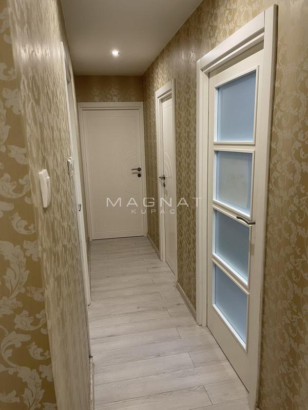 Stan na prodaju u Beogradu, Senjak, troiposoban, 100m2, cena 399900 evra