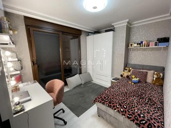 Stan na prodaju u Beogradu, Senjak, troiposoban, 100m2, cena 399900 evra