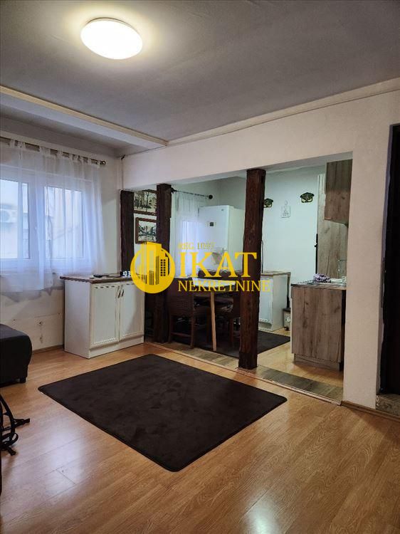 Stan na prodaju u Beogradu, Đeram pijaca, dvosoban, 37m2, cena 110000 evra