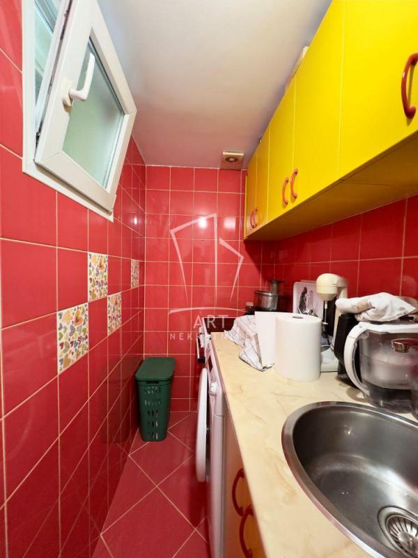 Stan na prodaju u Beogradu, Novi Beograd, jednoiposoban, 37m2, cena 129900 evra