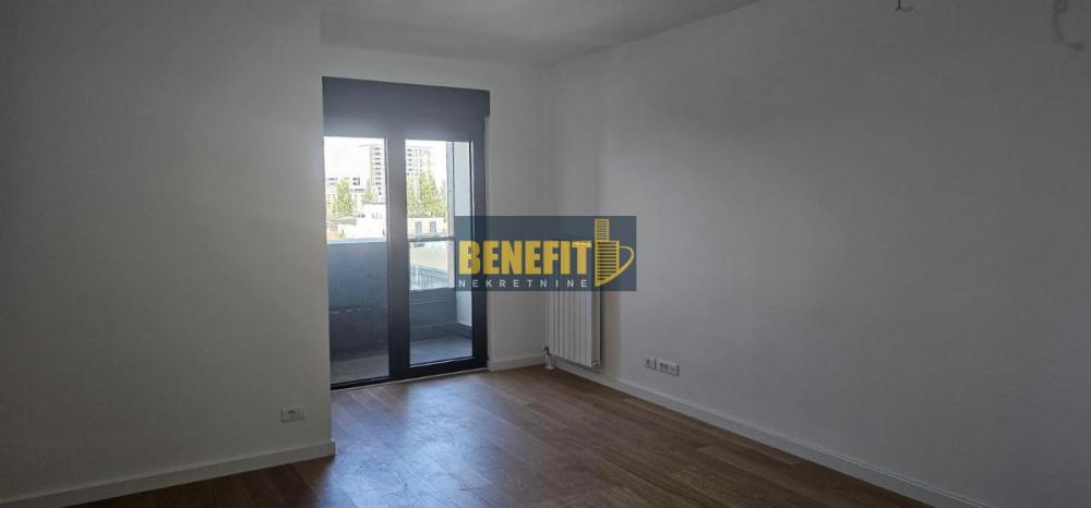 Stan na prodaju u Beogradu, Trošarina, dvoiposoban, 61m2, cena 215000 evra