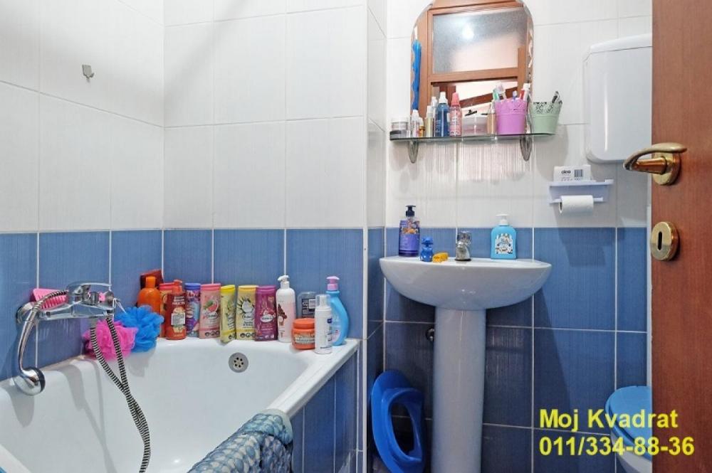 Stan na prodaju u Beogradu, Vukov spomenik, dvosoban, 43m2, cena 185000 evra