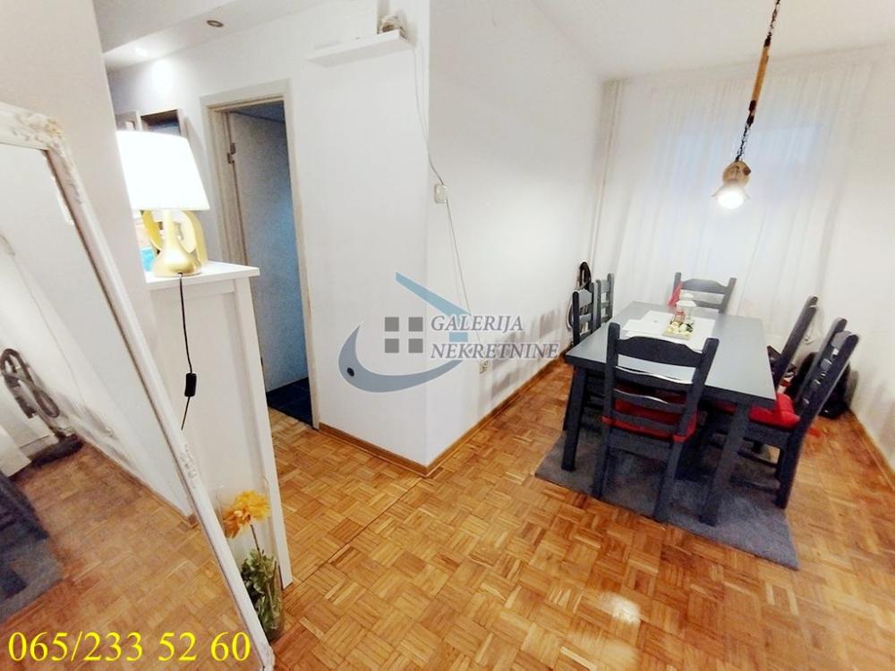 Stan na prodaju u Beogradu, Vidikovac, troiposoban, 92m2, cena 250000 evra