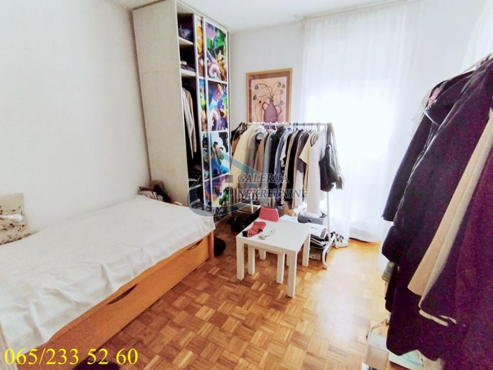 Stan na prodaju u Beogradu, Vidikovac, troiposoban, 92m2, cena 250000 evra