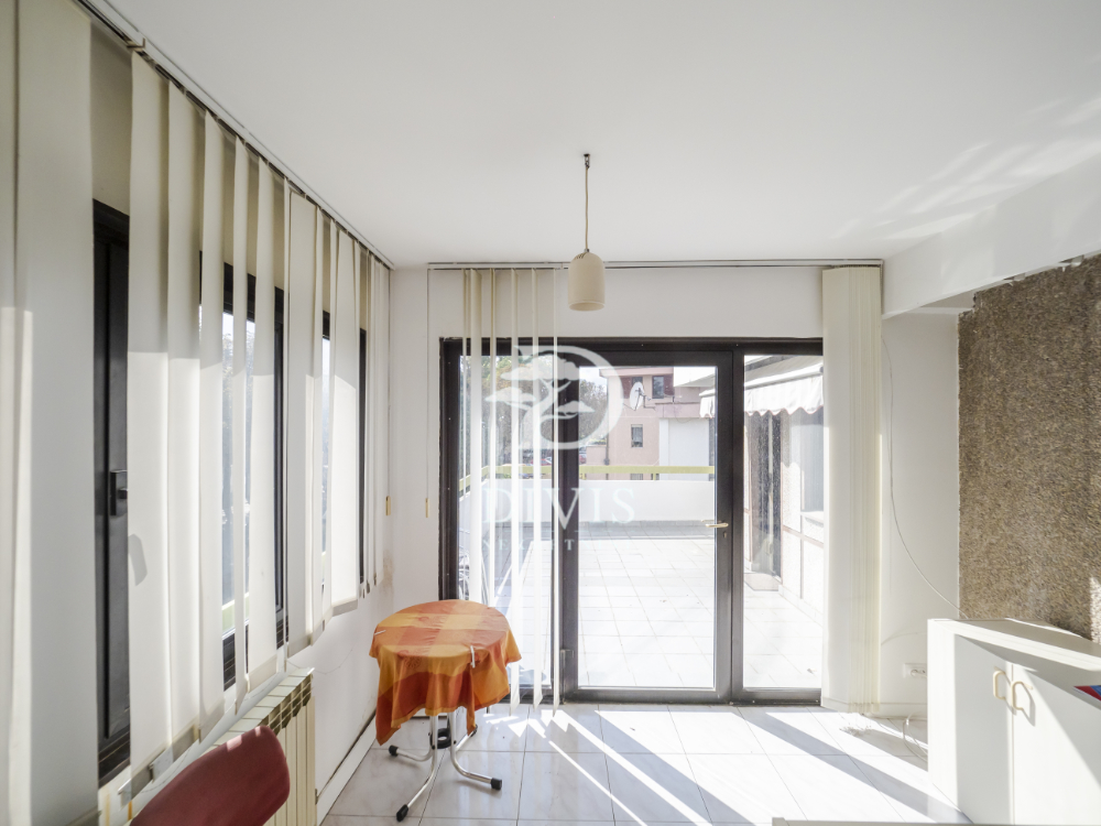 Stan na prodaju u Beogradu, Savski venac,Senjak, 101m2, cena 295000 evra