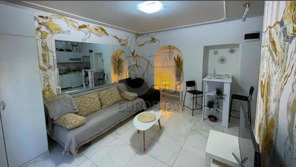 Stan na prodaju u Beogradu, Crveni Krst, 26m2, cena 87000 evra