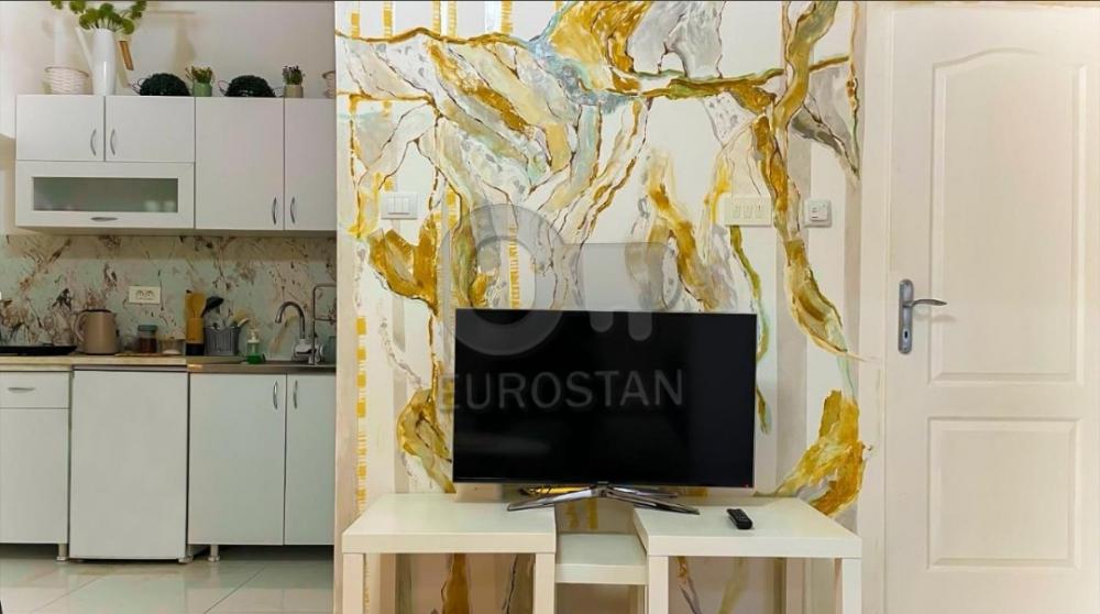 Stan na prodaju u Beogradu, Crveni Krst, 26m2, cena 87000 evra