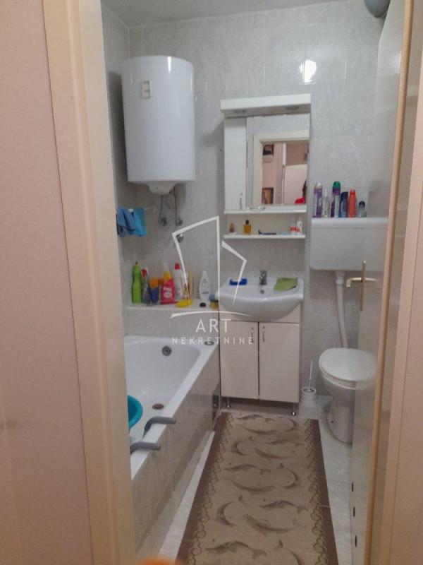 Stan na prodaju u Beogradu, Banovo brdo, jednosoban, 40m2, cena 135000 evra