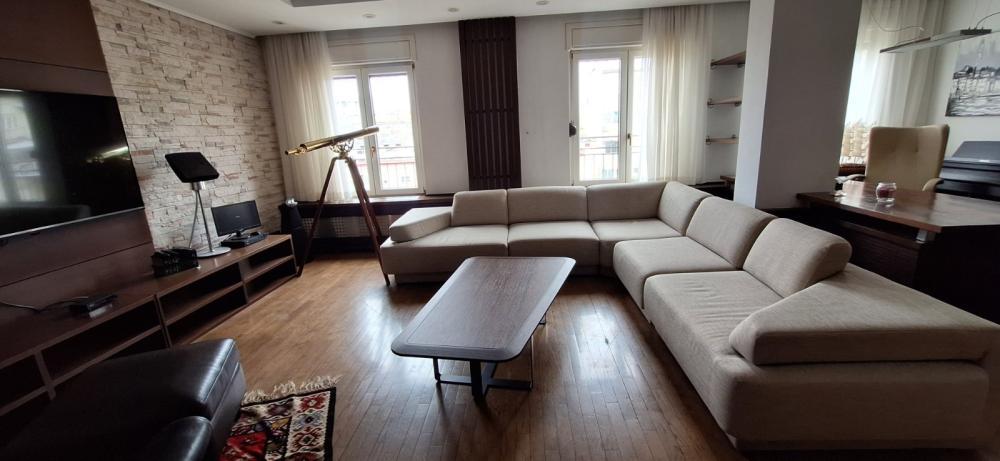 Stan na prodaju u Beogradu, Beograd (Skupština), 148m2, cena 790000 evra