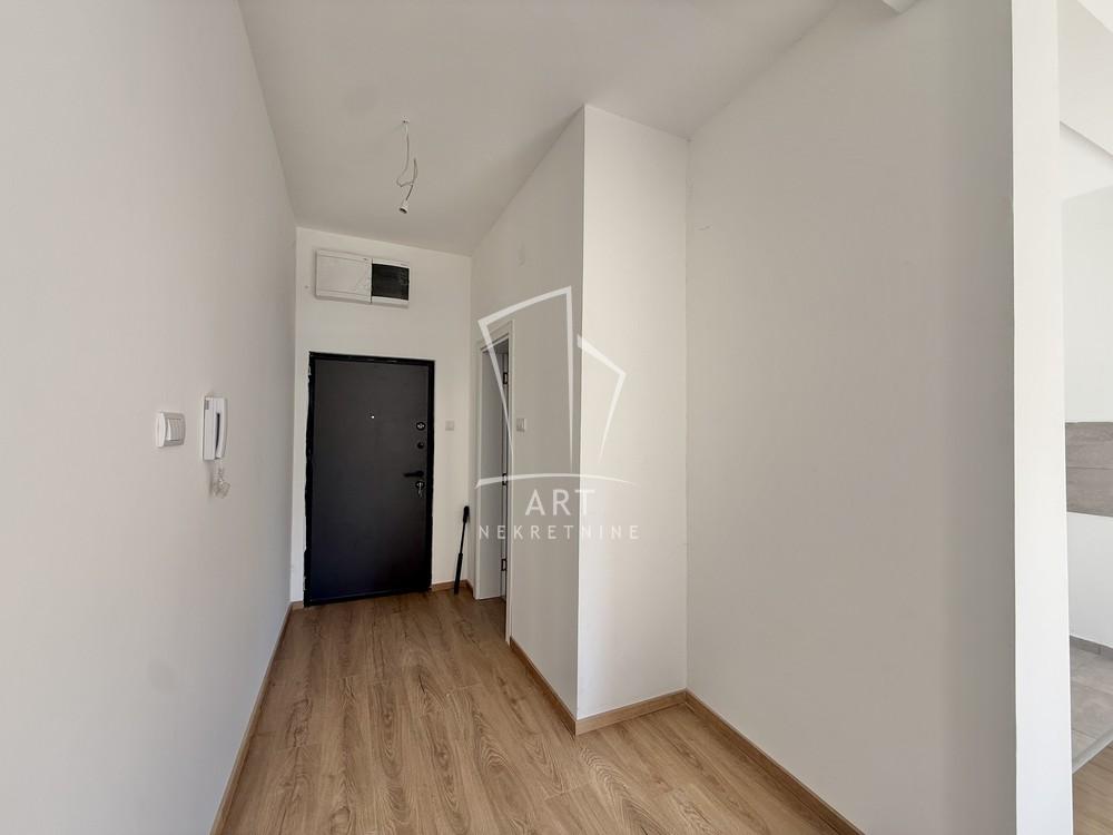 Stan na prodaju u Beogradu, Mali Mokri Lug, jednosoban, 31m2, cena 75000 evra