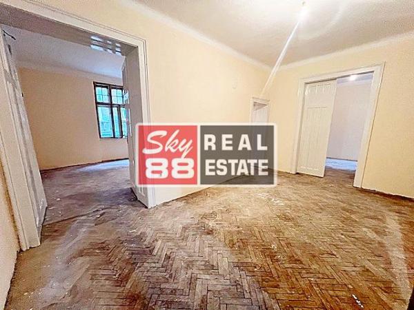 Stan na prodaju u Beogradu, Stari grad, cetvorosoban, 91m2, cena 380000 evra