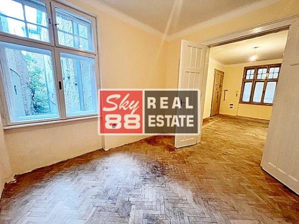 Stan na prodaju u Beogradu, Stari grad, cetvorosoban, 91m2, cena 380000 evra
