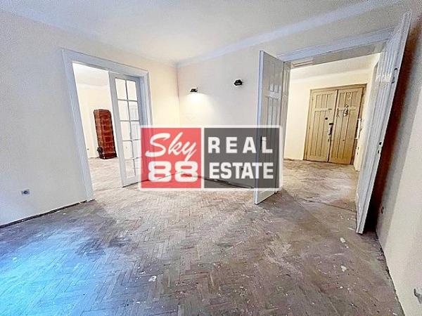 Stan na prodaju u Beogradu, Stari grad, cetvorosoban, 91m2, cena 380000 evra