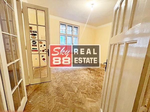Stan na prodaju u Beogradu, Stari grad, cetvorosoban, 91m2, cena 380000 evra