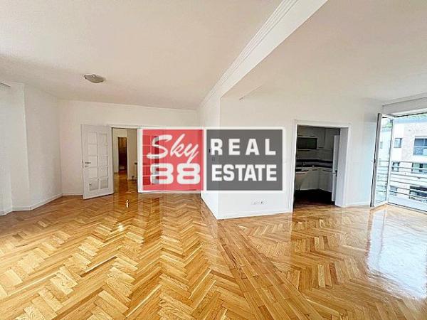 Stan na prodaju u Beogradu, Vračar (Hram), cetvorosoban, 144m2, cena 487000 evra