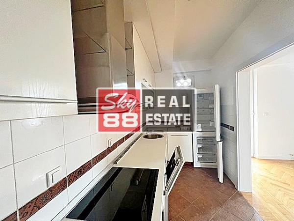 Stan na prodaju u Beogradu, Vračar (Hram), cetvorosoban, 144m2, cena 487000 evra