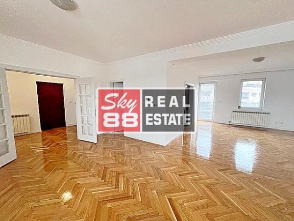 Stan na prodaju u Beogradu, Vračar (Hram), cetvorosoban, 144m2, cena 487000 evra