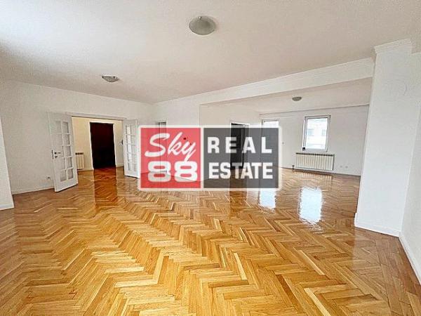 Stan na prodaju u Beogradu, Vračar (Hram), cetvorosoban, 144m2, cena 487000 evra