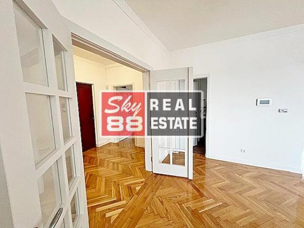 Stan na prodaju u Beogradu, Vračar (Hram), cetvorosoban, 144m2, cena 487000 evra