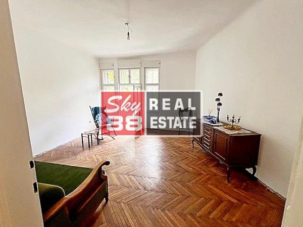 Stan na prodaju u Beogradu, Stari grad, dvosoban, 87m2, cena 289900 evra