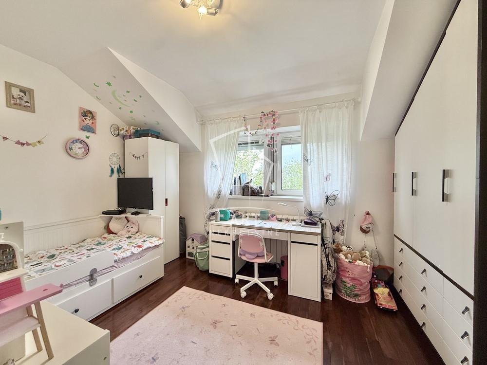 Stan na prodaju u Beogradu, Mirijevo, dvoiposoban, 59m2, cena 158000 evra