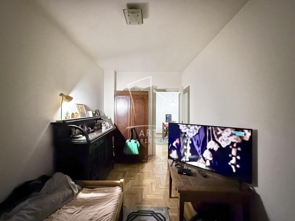 Stan na prodaju u Beogradu, Mirijevo, trosoban, 55m2, cena 156000 evra