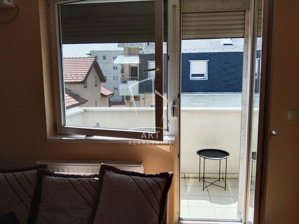 Stan na prodaju u Beogradu, Palilula, dvosoban, 40m2, cena 111000 evra