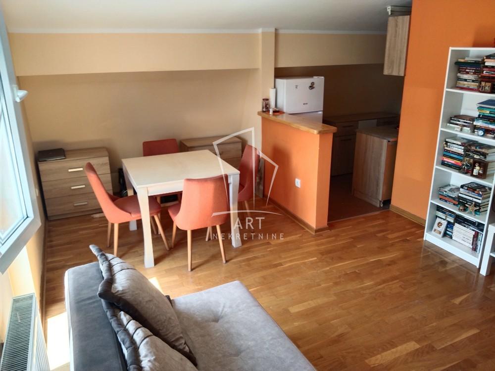 Stan na prodaju u Beogradu, Palilula, dvosoban, 40m2, cena 111000 evra