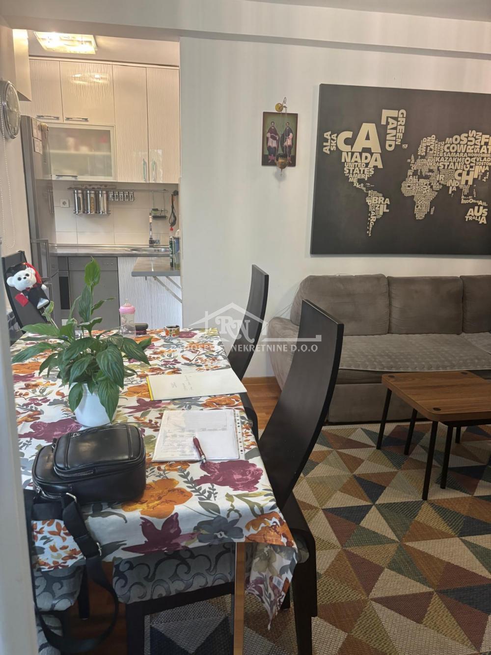Stan na prodaju u Beogradu, Žarkovo, jednoiposoban, 57m2, cena 149500 evra