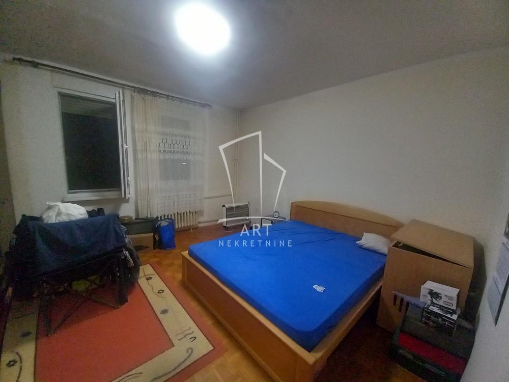 Stan na prodaju u Beogradu, Borča, dvosoban, 60m2, cena 140000 evra