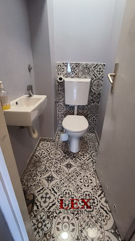 Stan na prodaju u Beogradu, Mirijevo, cetvorosoban, 85m2, cena 230000 evra