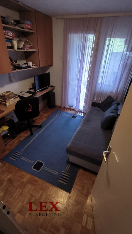 Stan na prodaju u Beogradu, Mirijevo, cetvorosoban, 85m2, cena 230000 evra