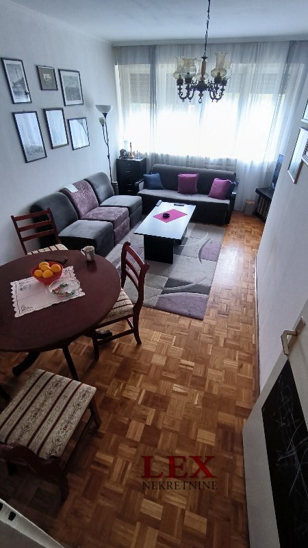 Stan na prodaju u Beogradu, Mirijevo, cetvorosoban, 85m2, cena 230000 evra