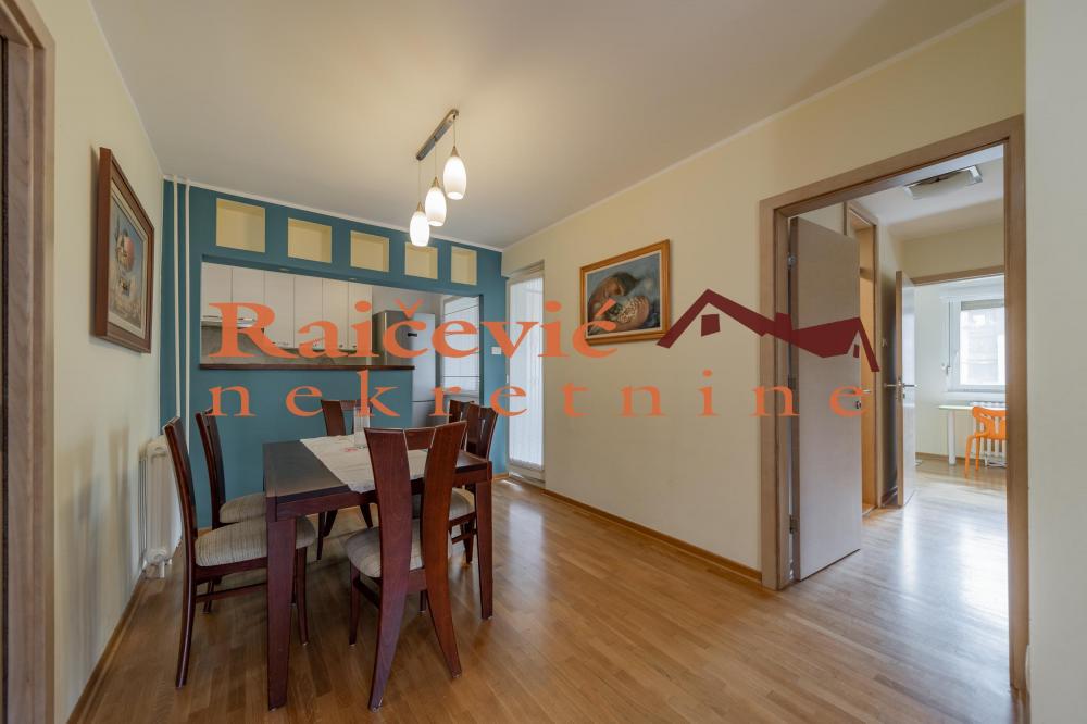 Stan na prodaju u Beogradu, Dedinje, 100m2, cena 380000 evra