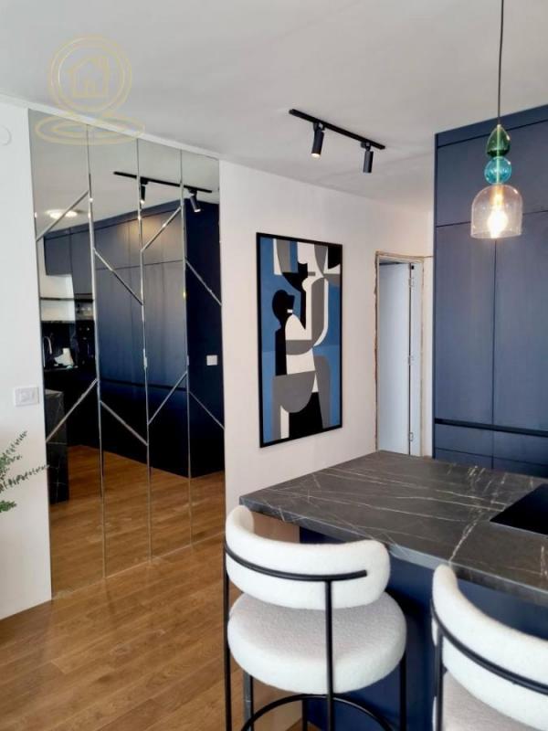 Stan na prodaju u Beogradu, Novi Beograd blok 67A (Belvile), trosoban, 82m2, cena 379000 evra