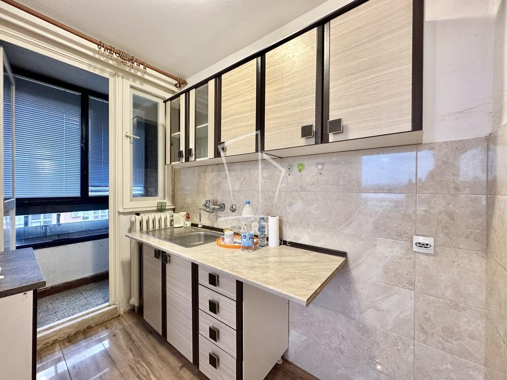 Stan na prodaju u Beogradu, Nova Galenika, jednoiposoban, 50m2, cena 135000 evra