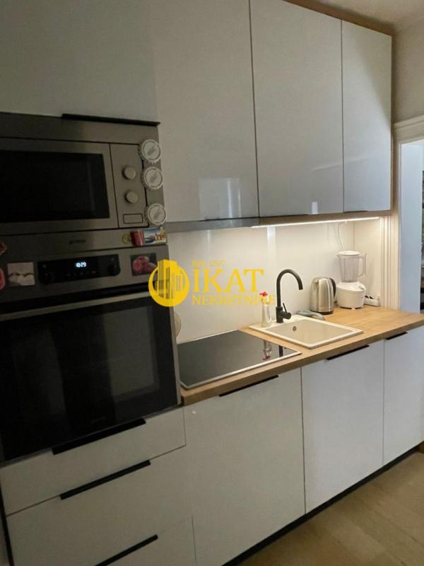 Stan na prodaju u Beogradu, Stari grad, dvosoban, 44m2, cena 172000 evra