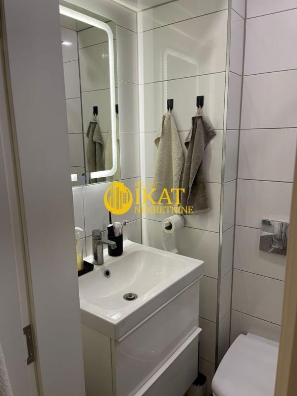 Stan na prodaju u Beogradu, Stari grad, dvosoban, 44m2, cena 172000 evra