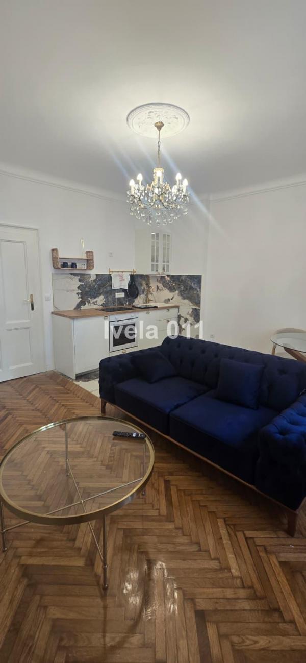 Stan na prodaju u Beogradu, Savski venac, jednoiposoban, 36m2, cena 200000 evra