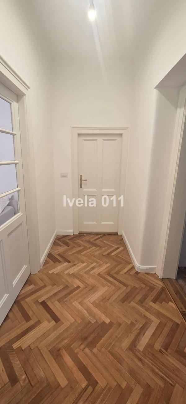 Stan na prodaju u Beogradu, Savski venac, jednoiposoban, 36m2, cena 200000 evra