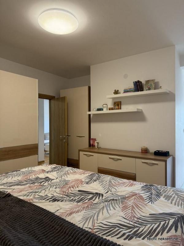 Stan na prodaju u Beogradu, Ledine, dvoiposoban, 71m2, cena 162000 evra